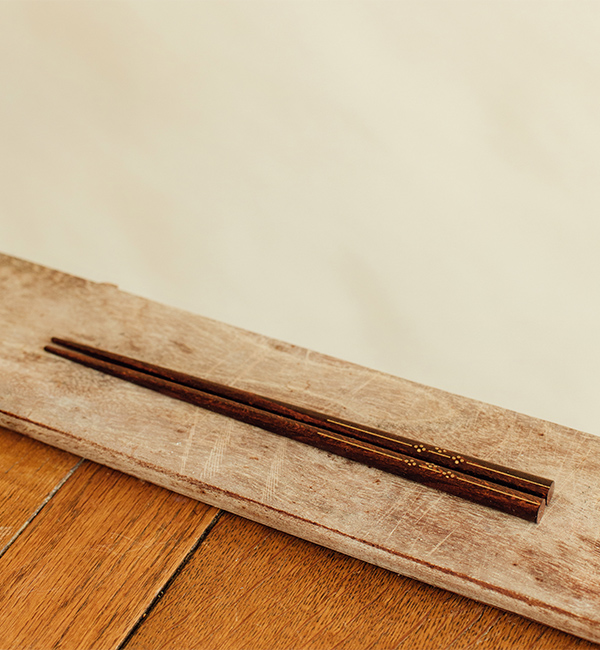 Komon dark brown chopsticks