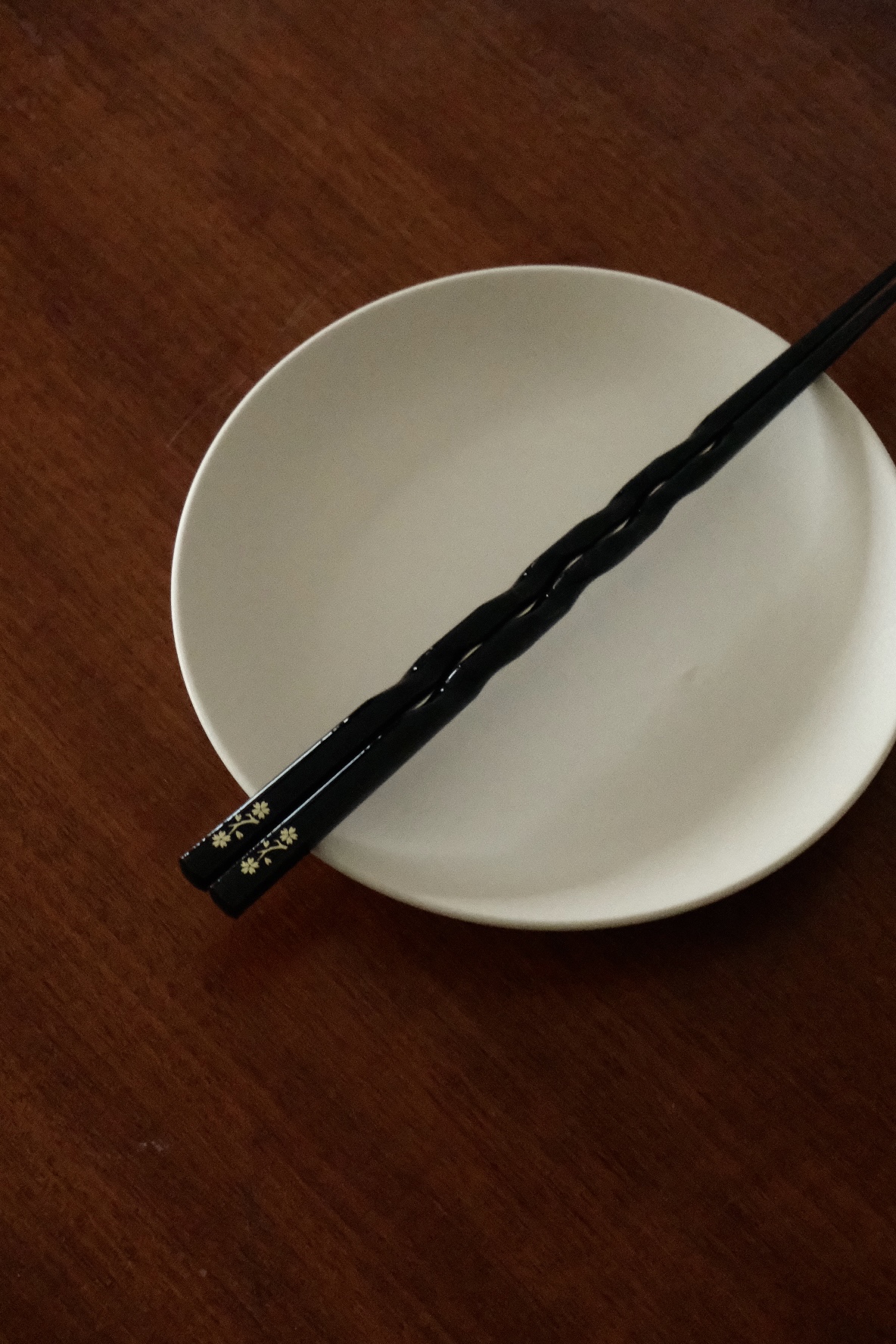 Curvy Natural wood Chopsticks