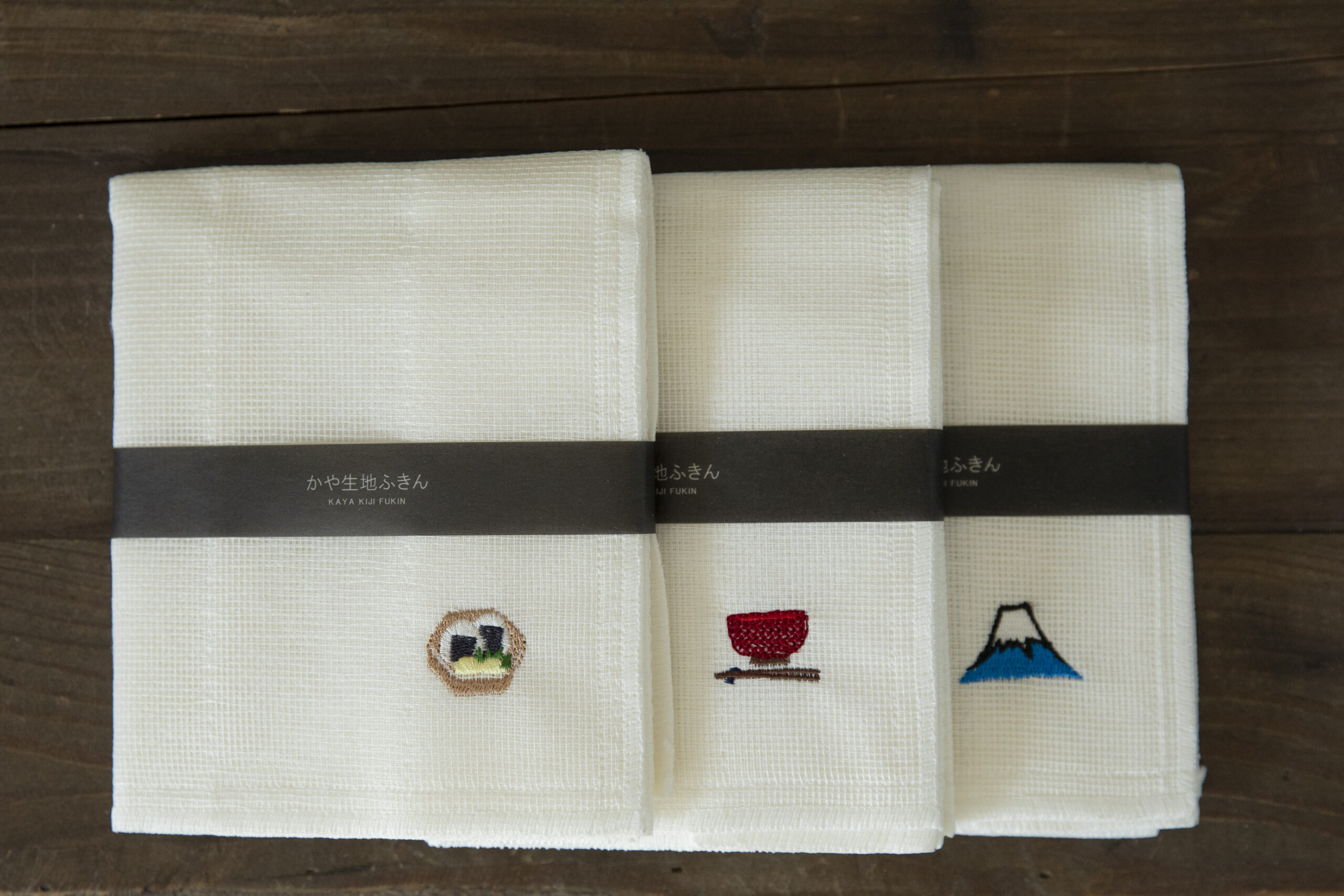 Fuji Embroidery Cloth with/without NAGORI Cutlery Gift set (3-Pieces) - Image 7