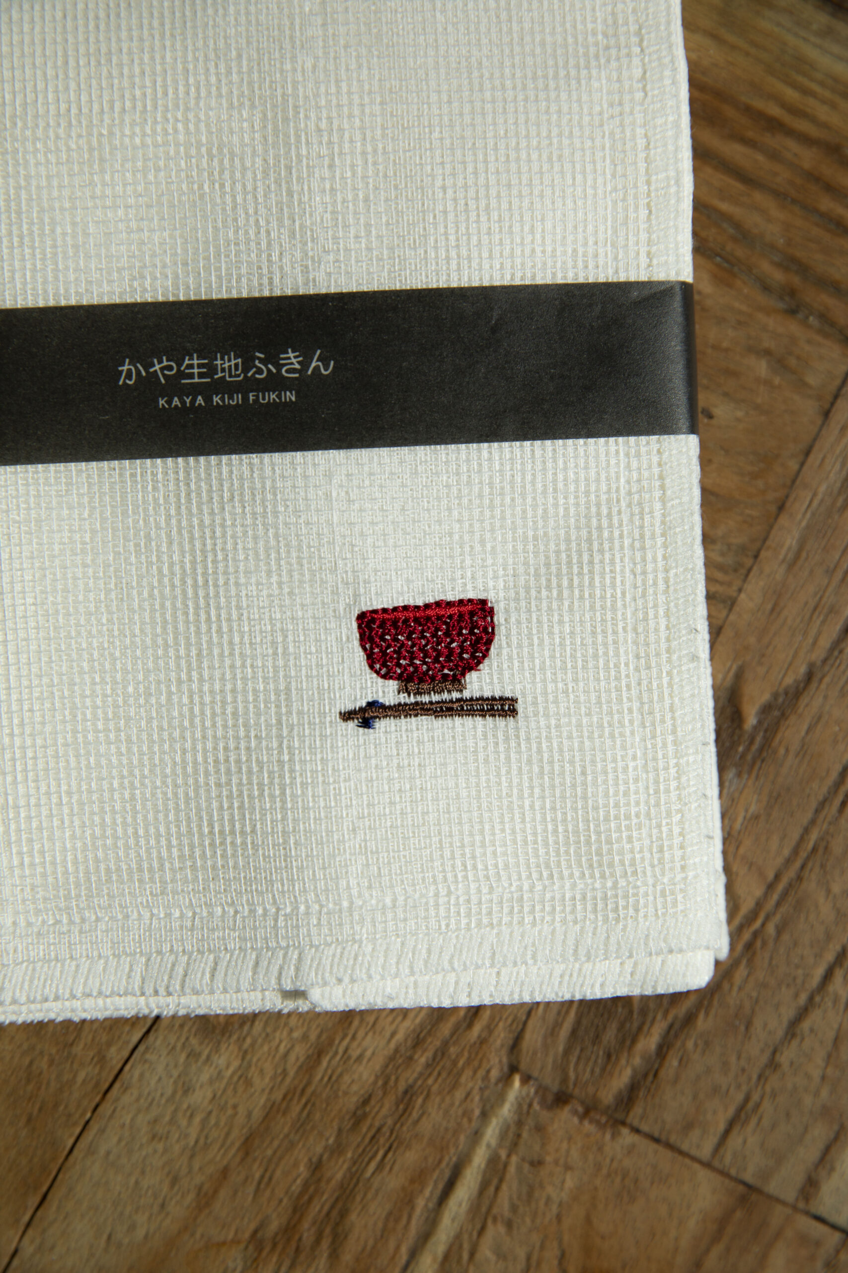 Lacquer Bowl Embroidery Cloth with/without NAGORI Cutlery set (3-Pieces) - Image 2