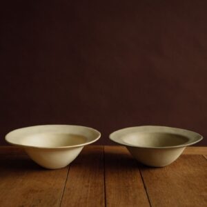 Yukina Omori Rim bowl (Light Beige / Dark Beige)