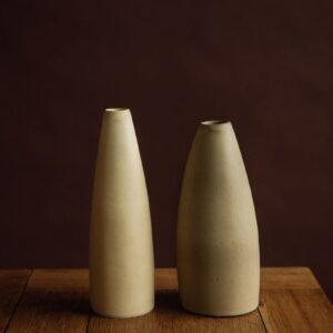 Yukina Omori Tall Vase (Light Beige / Dark Beige)