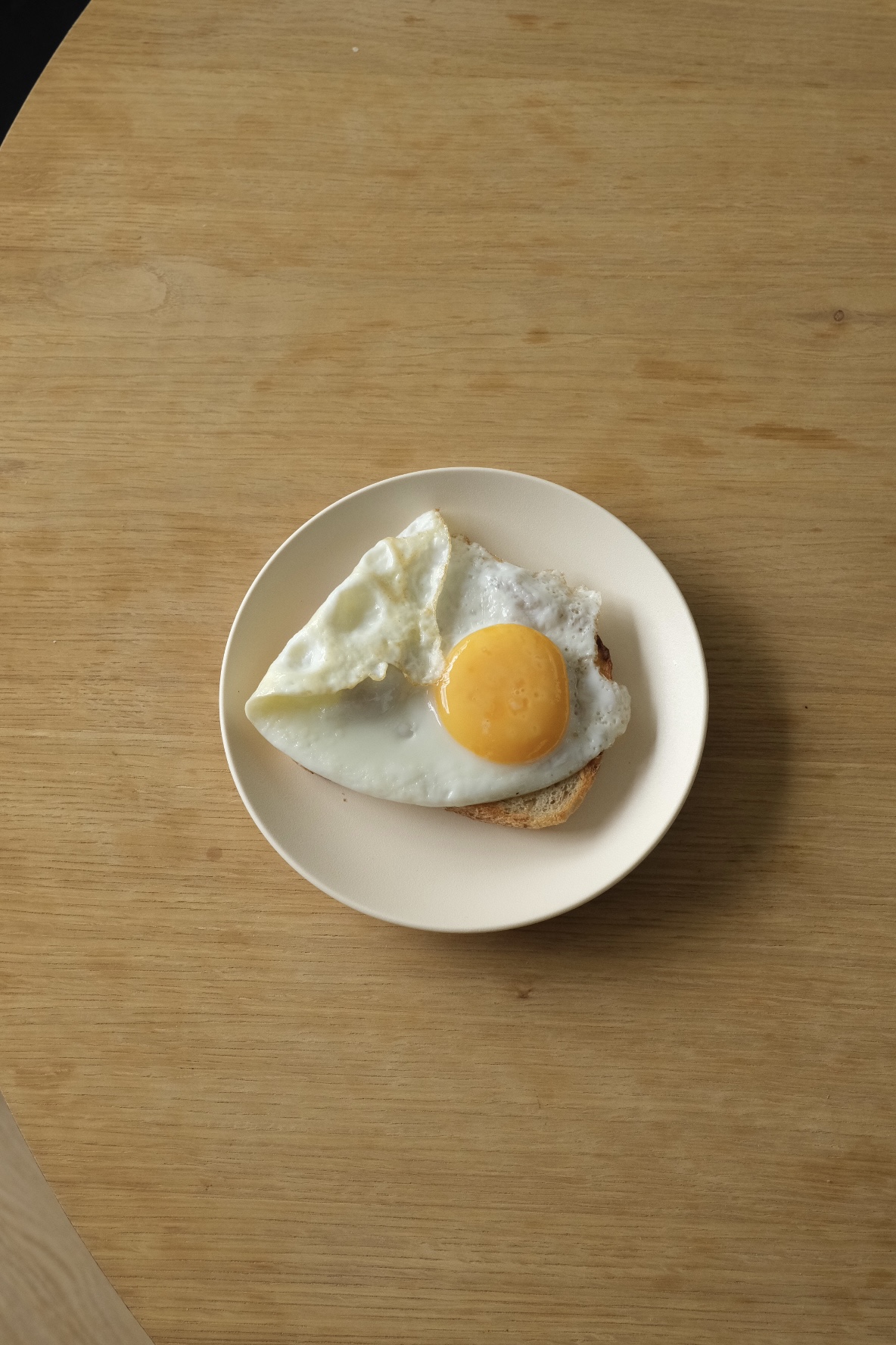 KONARE Moment White Saucer