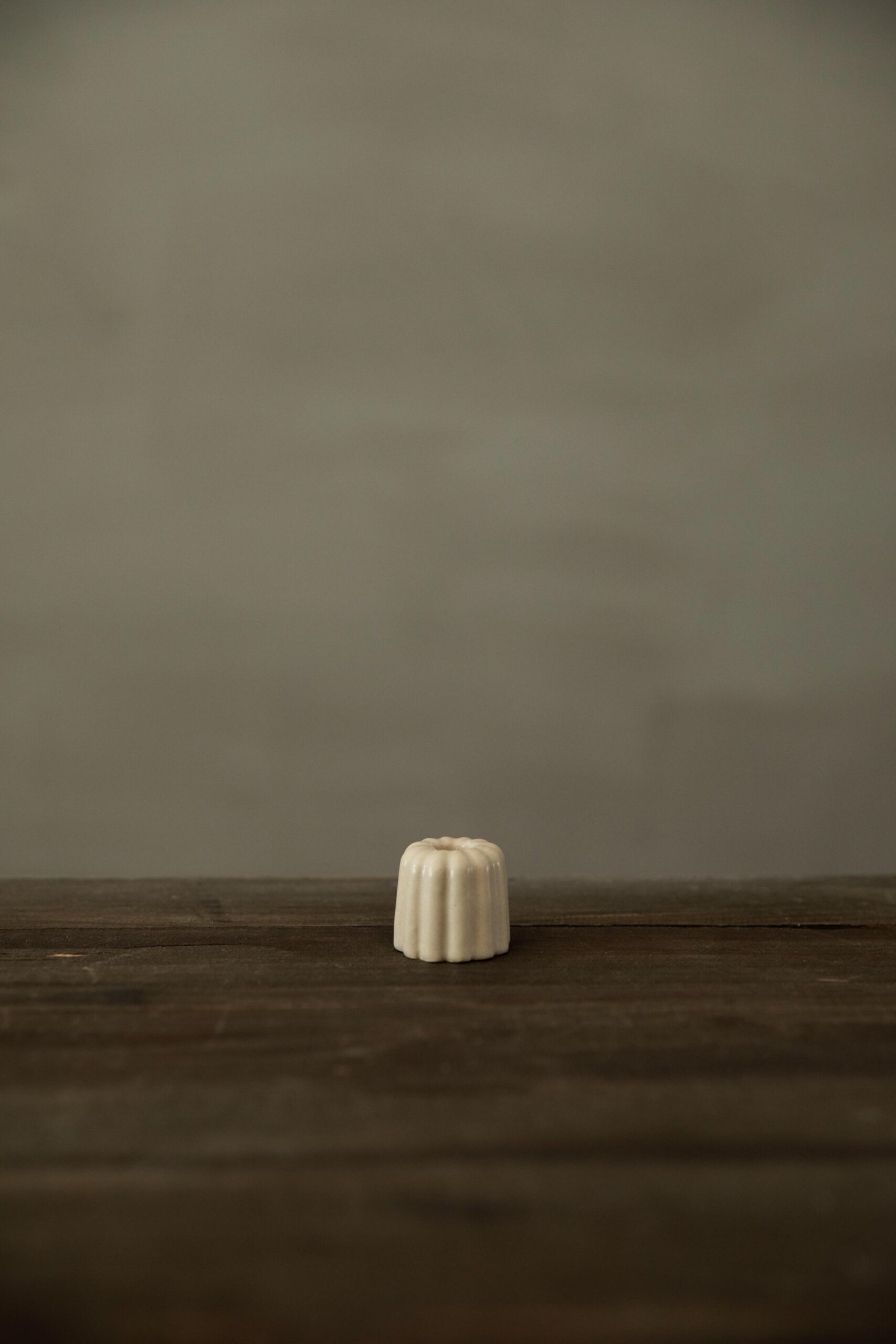 Cocoro Candle holder (Off-white) - Image 5