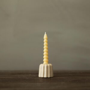 Cocoro Candle holder (Off-white)
