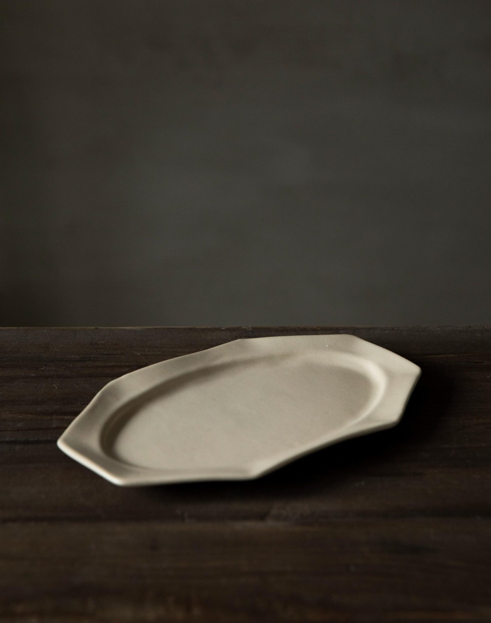 Cocoro Large Octagonal plate (Off-white)