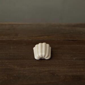 Cocoro Chopstick rest (Off-White)