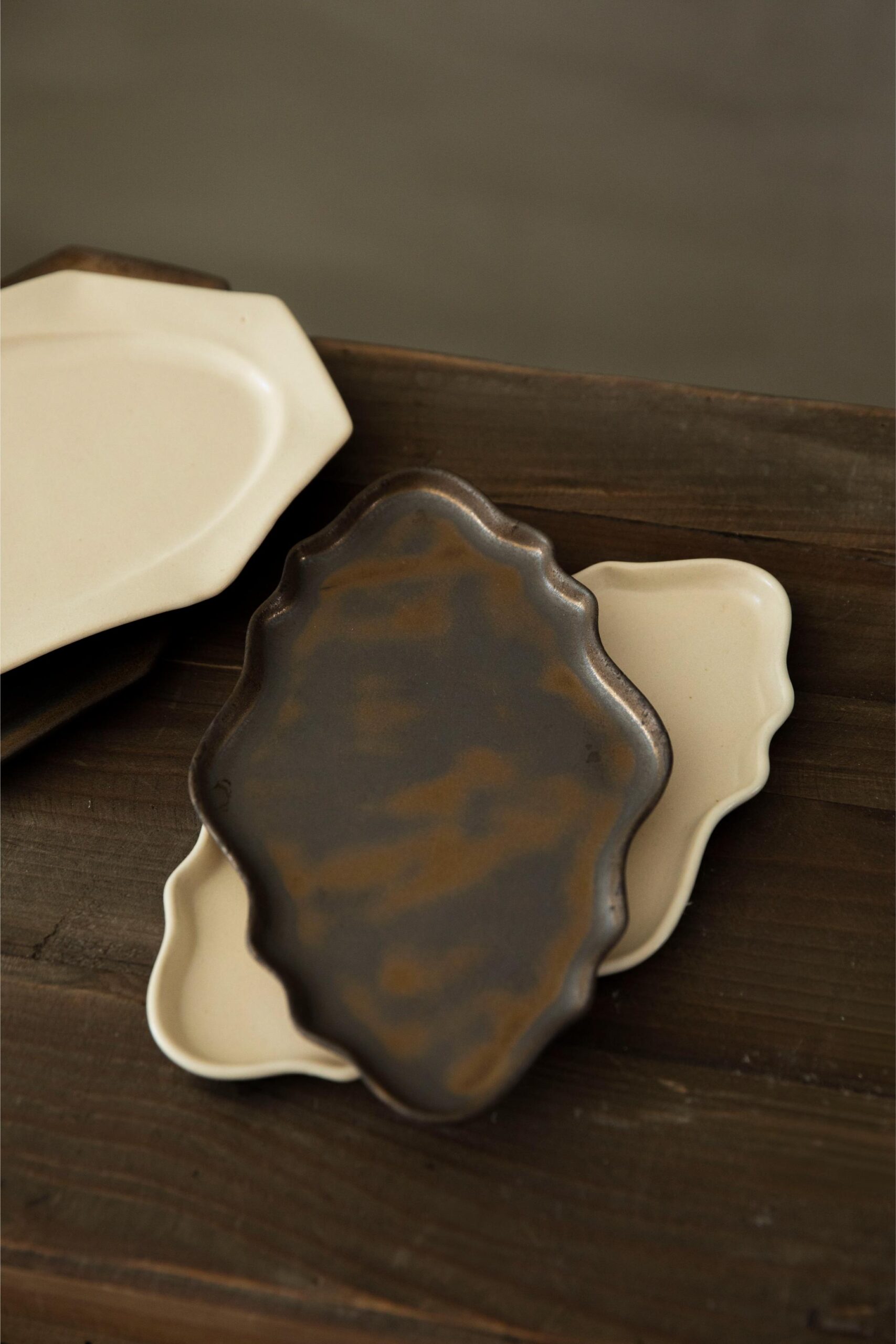 Cocoro Large Octagonal plate (Off-white) - Image 7